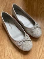 Tamaris Glitzerballerinas Größe 37 Neu! Niedersachsen - Barsinghausen Vorschau