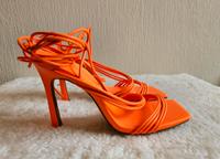 *NEU* Sandale high heels Sandalette Schnürung orange Gr. 40 Niedersachsen - Wedemark Vorschau