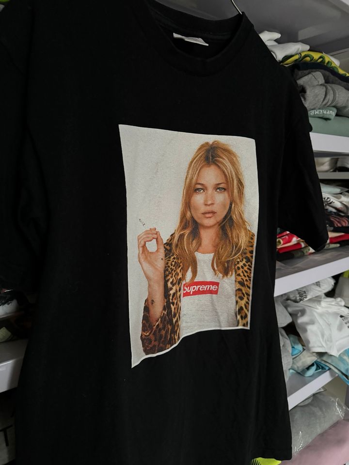 Supreme Kate Moss Tee Shirt T-Shirt M black in Mannheim