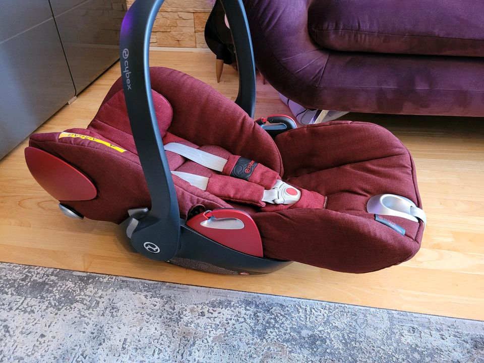 Babyschale Cybex Cloud Q in Krefeld