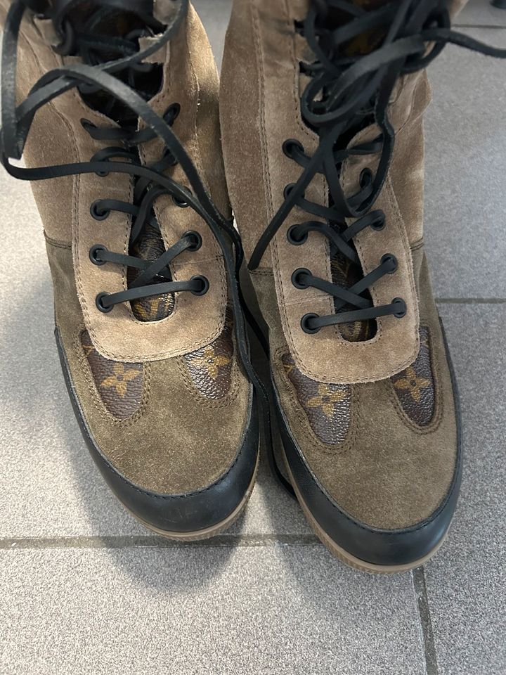 Louis VUITTON Laureate Desertboot in Saarbrücken