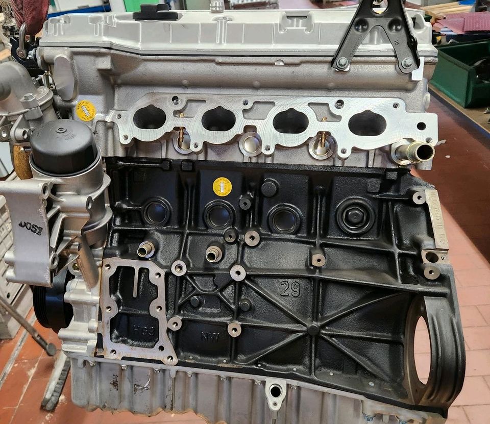 Mercedes C180 W203 Motor überholt Kolben Neu M111.951 in Winsen (Luhe)