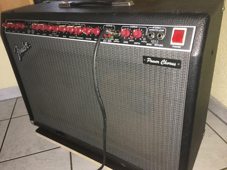 Fender Power Chorus, technisch + optisch sehr guter Zustand in Bad Königshofen