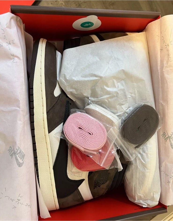 Nike x Travis Scott Air Jordan 1 High Mocha EU41 in Mülheim (Ruhr)