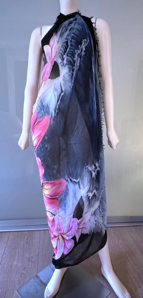 Stella McCartney Tuch Schal XL Pareo Schwarz Grün Pink Floral in Hamburg