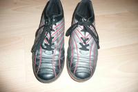 Victory Soccer Gr 45 Sport / Hallenschuhe rot/schwarz g Zustand Hessen - Usingen Vorschau