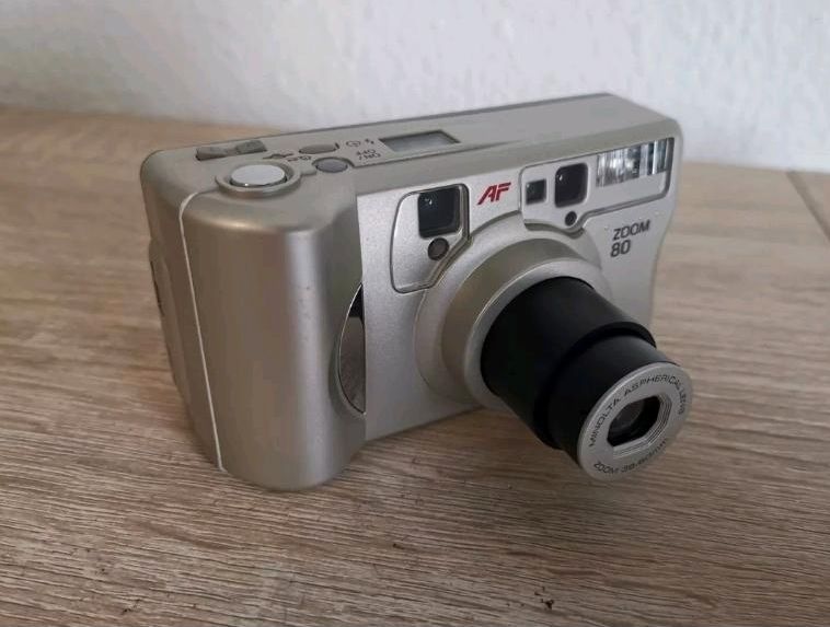 Minolta Zoom Point&Shoot Fotokamera analog Film in Stuttgart