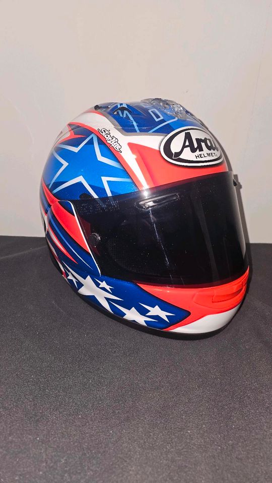 Motorrad Helm Arai in Berlin