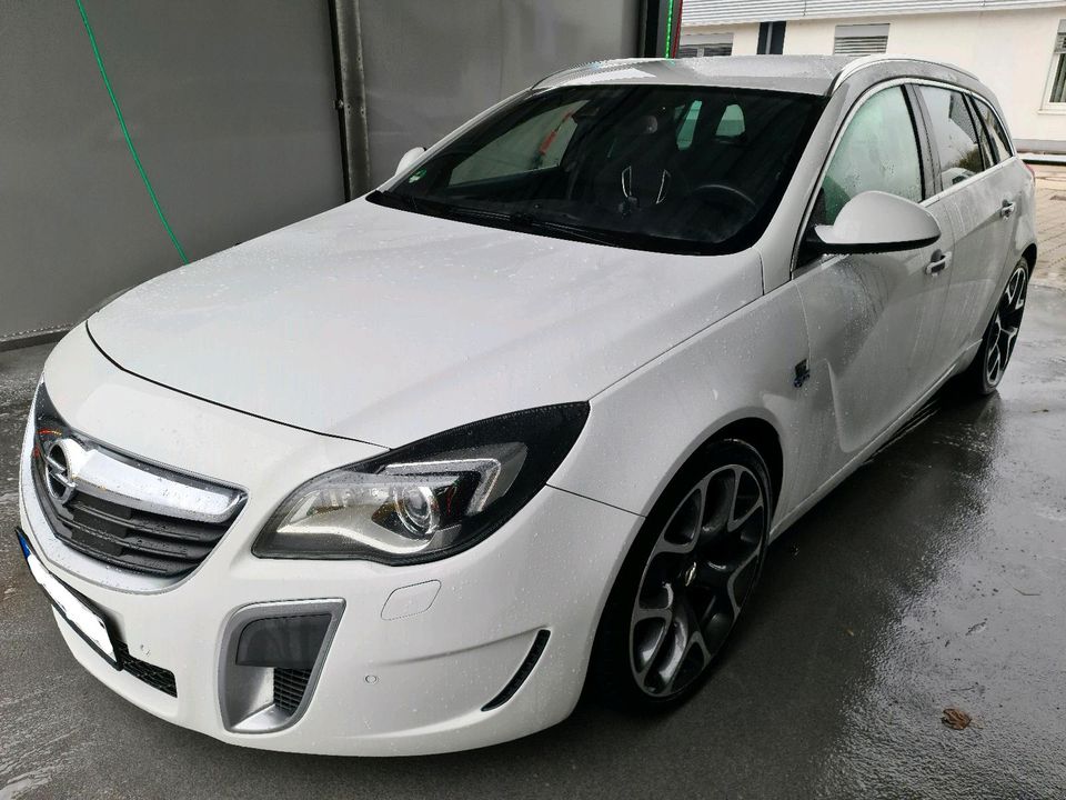 Opel Insignia A OPC Sports tourer 4x4 in Haunetal