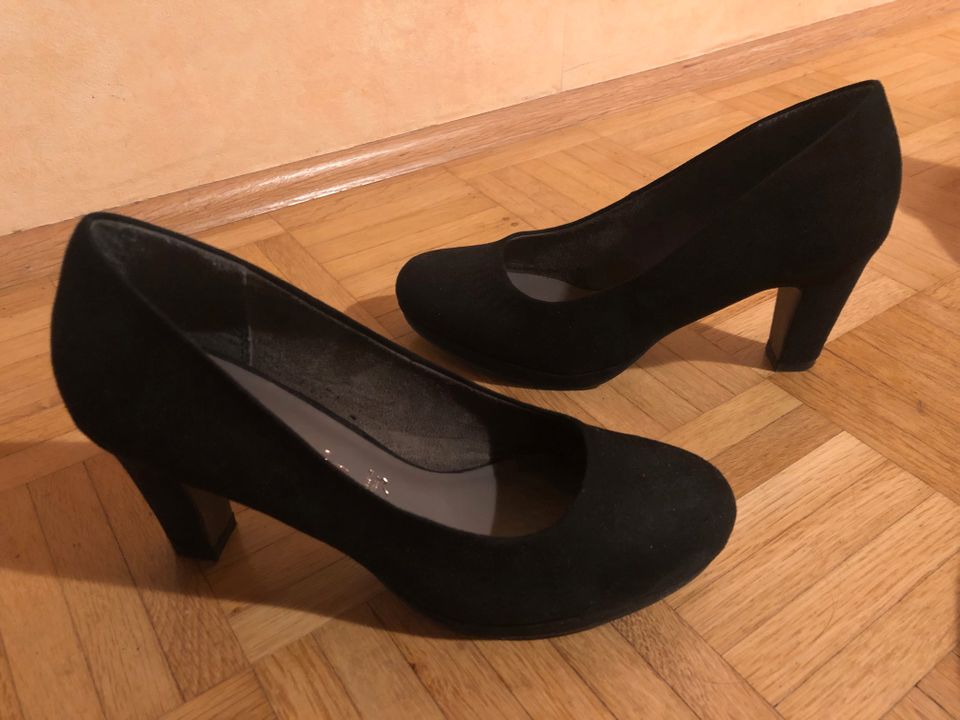 Tamaris Schuhe Pumps Damen schwarz Gr. 38 > Neuwertig !!! in Nürnberg (Mittelfr)