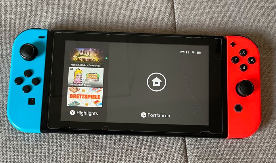 Nintendo Switch mit Zubehör in Oster-Ohrstedt