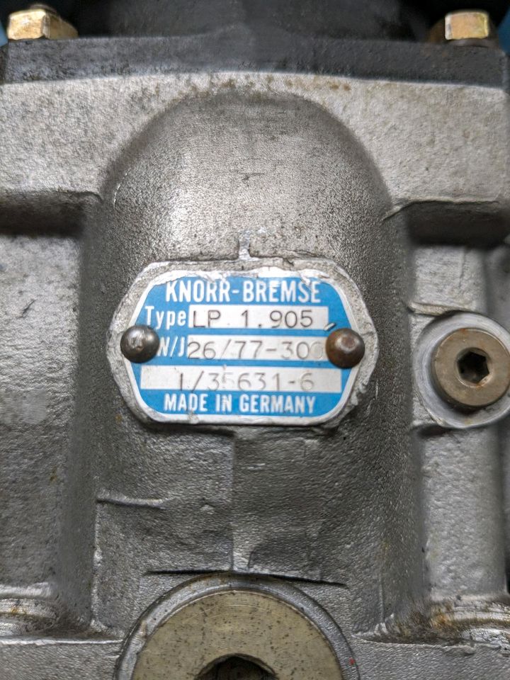 LKW Oldtimer Schlepper Kompressor Knorr LP1.905 Magirus MAN in Selters