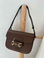 Damen Handtasche Schultertasche mit golden Details Nordrhein-Westfalen - Bünde Vorschau