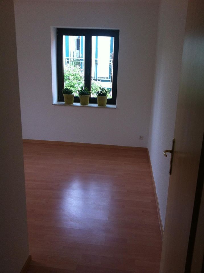 sehr schöne 3-Raum-Wohnung im 1. OG in Cottbus 62m² in Cottbus