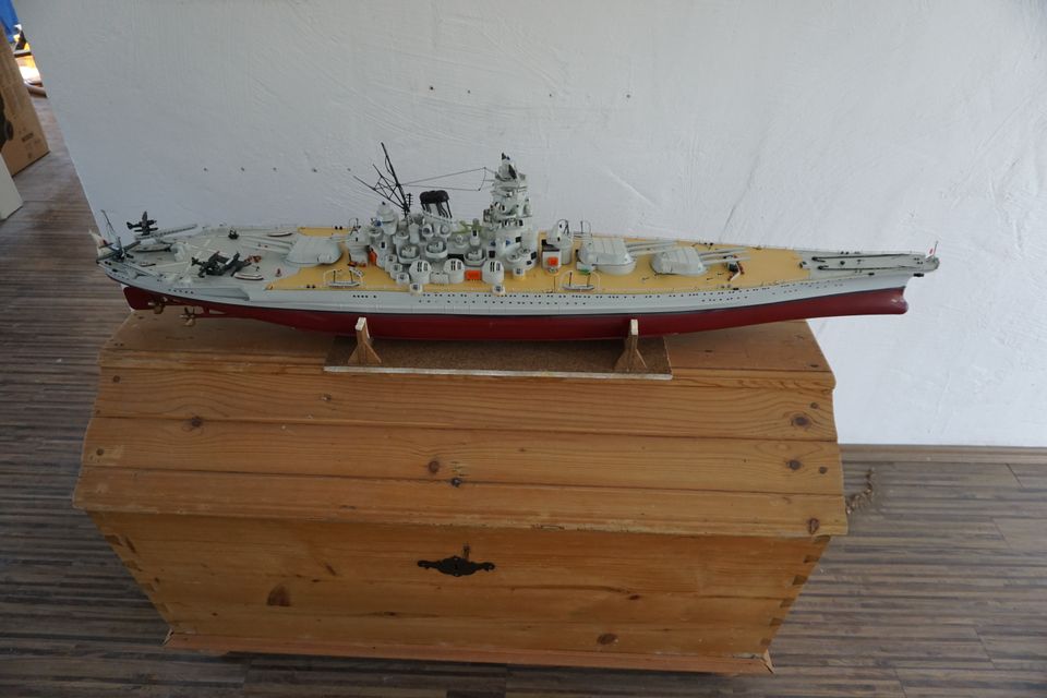 Modellschiff Yamato 1:200 Ferngesteuert in Dortmund