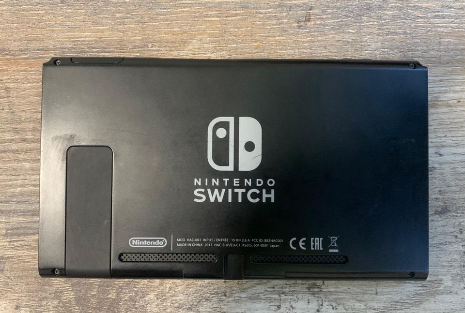 Nintendo Switch v1 CFW fähig in Berlin