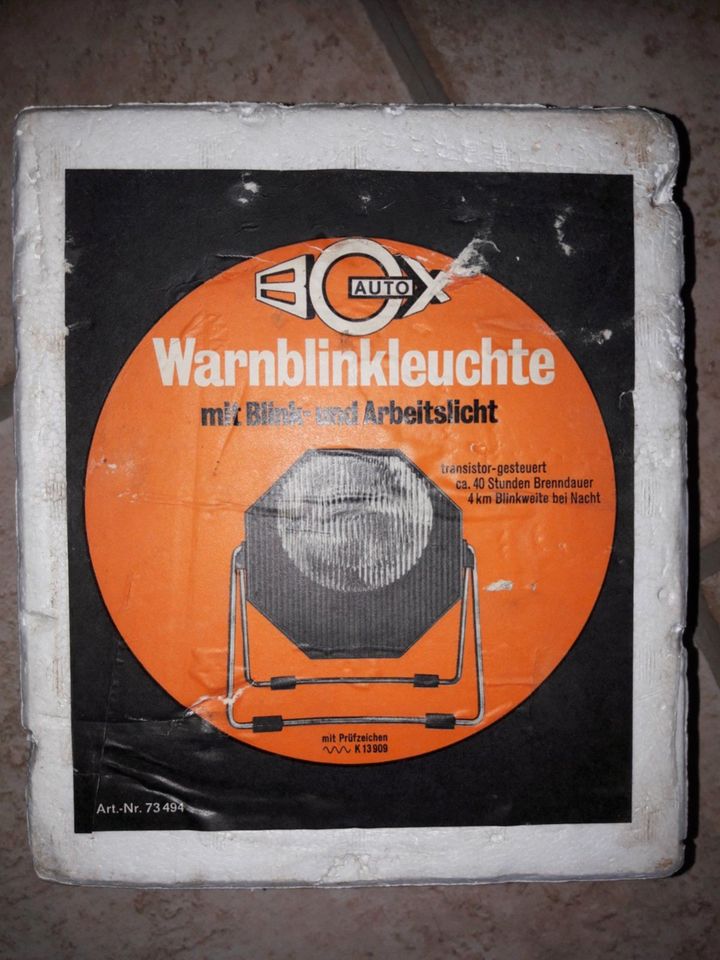 Orig. 70-80er J. Warn-Arbeitsleuchte KFZ, Batterie, Neu in Welzheim