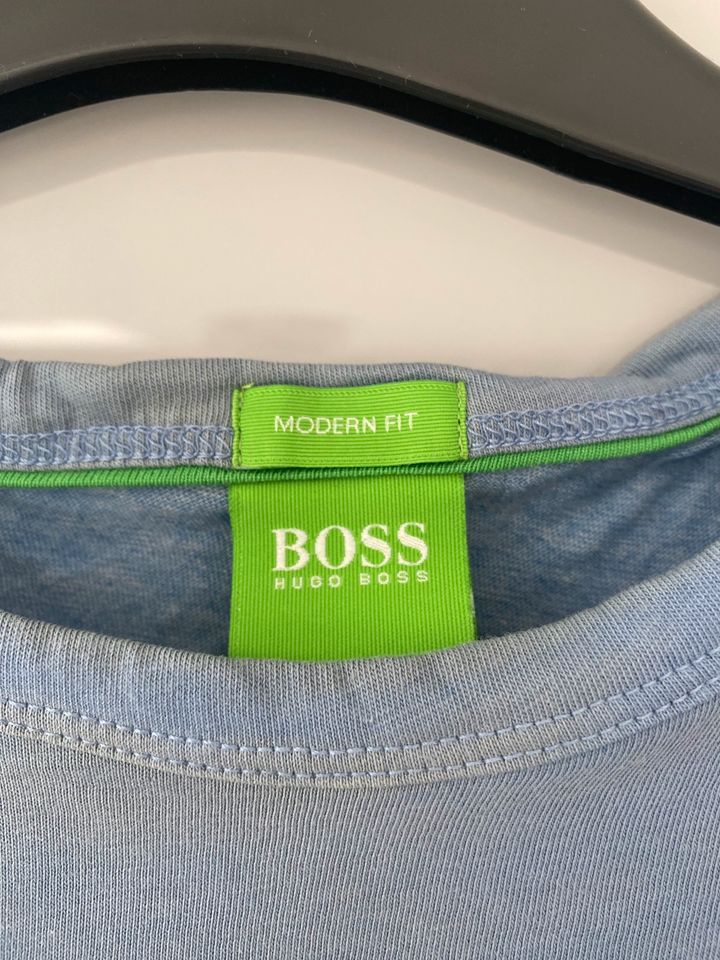 Hugo Boss T-Shirt S in Pforzheim