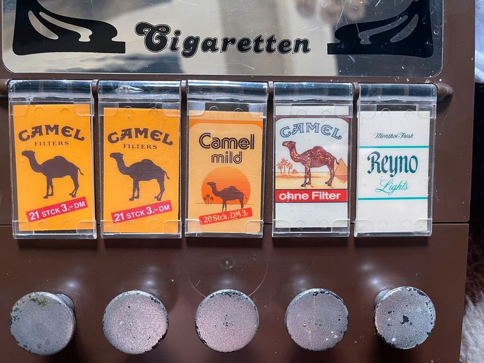 Camel Zigarettenautomat, Zigarettenspender Automat 70er in Sarstedt