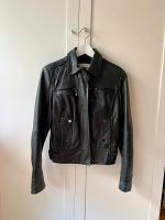 Biker Lederjacke / M / kurzer Schnitt von ZARA Wandsbek - Hamburg Eilbek Vorschau