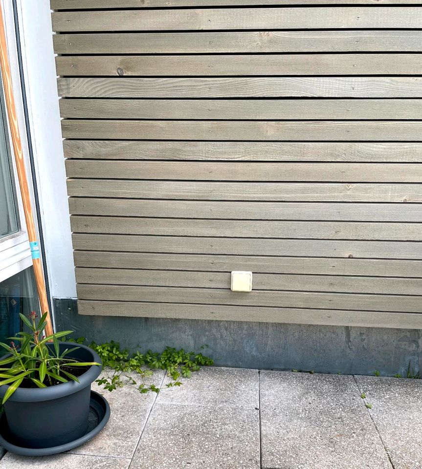 Handwerk rund ums Haus, Bodenlegen,Zimmertür Montag,Dachfenster in Bietigheim-Bissingen