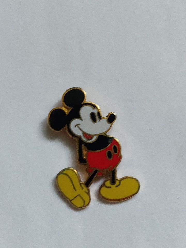 Vintage Pin Sticker Anstecknadel Anstecker Mickey Mouse - Disney in Bonn