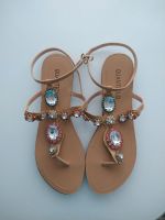 Gr 37 Sandalen Sommer Schuhe Beige Glitzer Zehentrenner Bunt Leipzig - Schönefeld-Abtnaundorf Vorschau