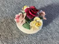 Radnor Bone China England Porzellan Blumenbouquet Drei Rosen bunt Niedersachsen - Osloß Vorschau