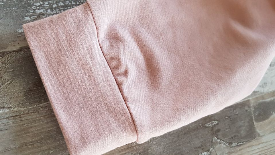 Damen Sweatshirt  Pullover langarm in puder rose´  46  NEU in Nordhausen