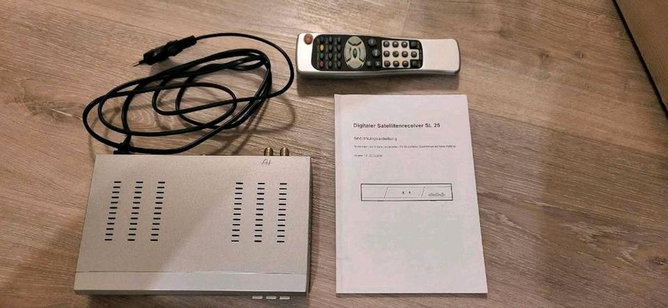 Comag digitaler Satellitenreceiver SL25 abzugeben in Berngau