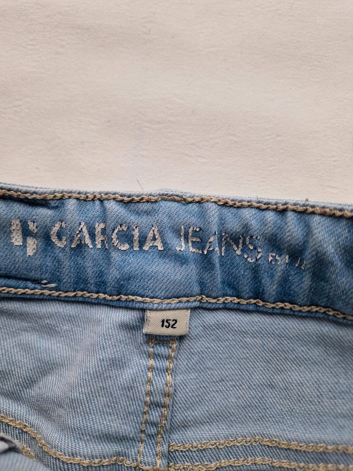 Garcia Jeans Shorts Gr. 1524 in Wallenhorst