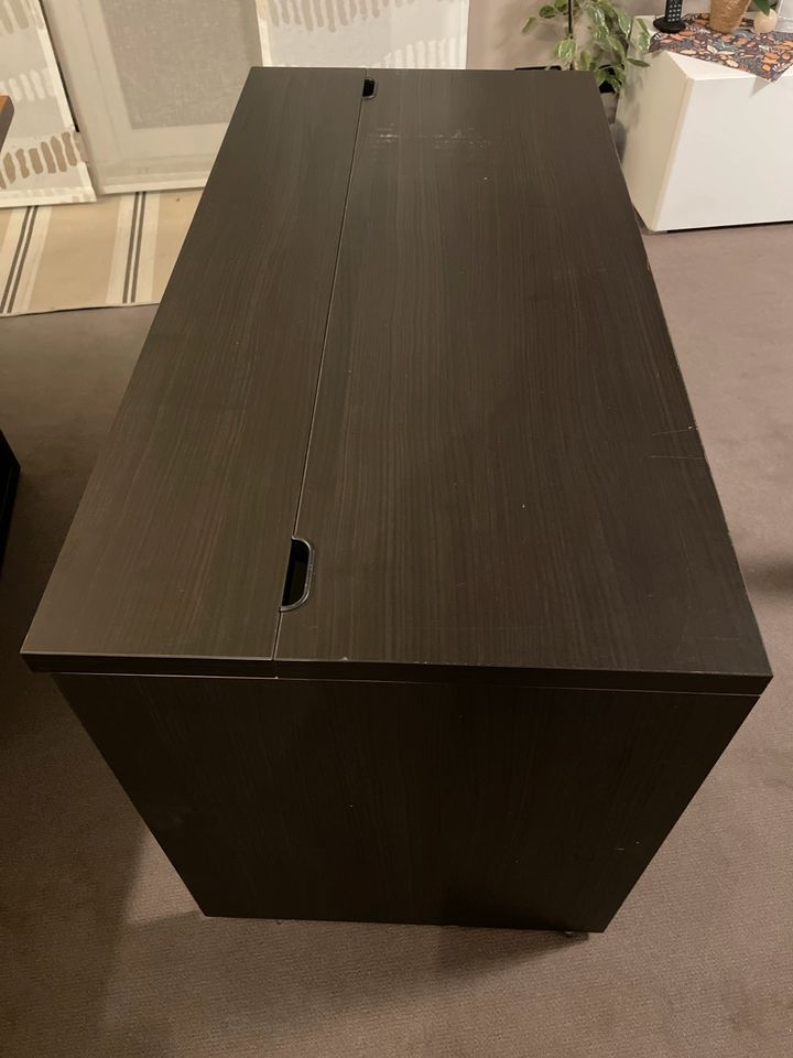 Schreibtisch Büro Werkstatttisch 120x60cm schwarz mit Kabelfach in Eschenburg