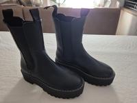 Damen Boots , Stiefel , Schuhe Gr. 38 von H&M Divided Köln - Niehl Vorschau