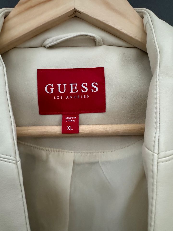 Guess Kunst Lederjacke beige Gr. XL wie NEU in Marktredwitz