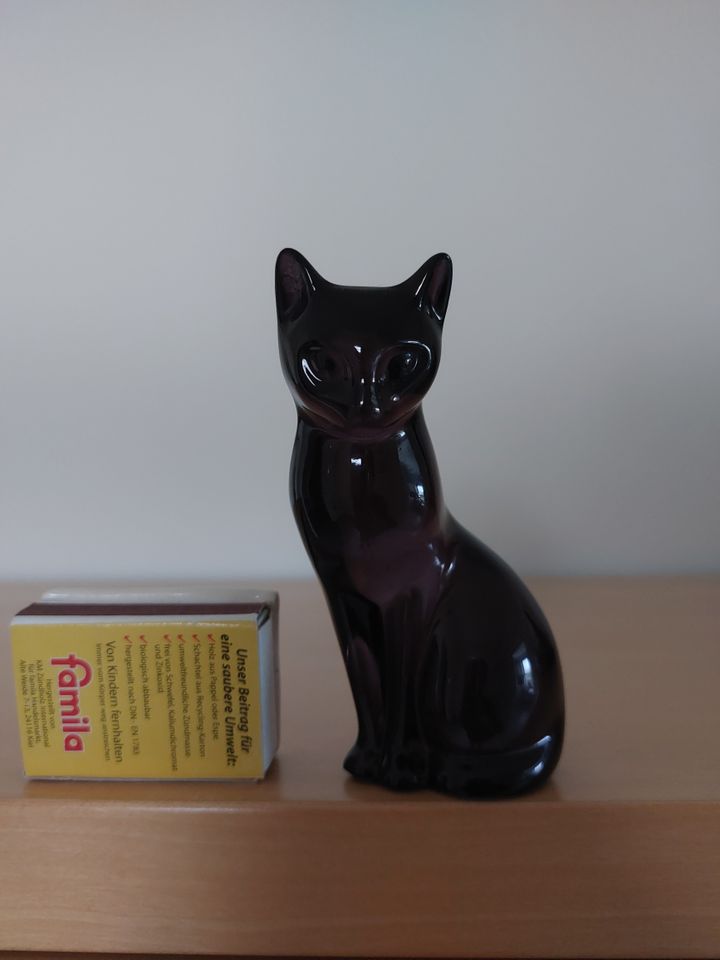 Sehr schöne, schwere, schwarze Katzenfigur aus Glas (1) in Selters