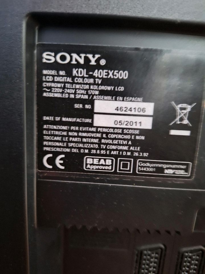 Sony Bravia LCD Fernseher 40 Zoll (100 hz) in Detern