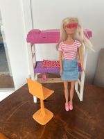 Barbie Etagen Bett / Schreibtisch und Barbie Puppe Berlin - Zehlendorf Vorschau