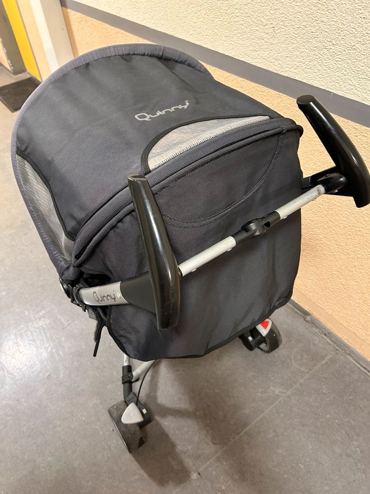 Quinny Dreirad Kinderwagen in Berlin