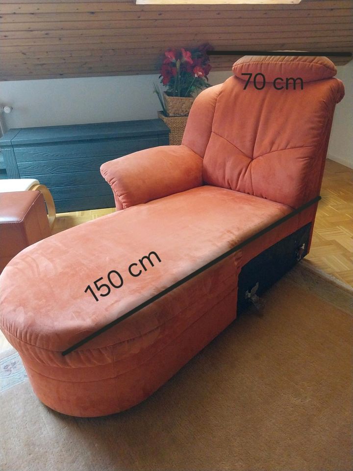 Sofa in U Form mit Sessel in Lichtenstein
