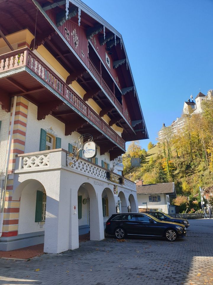 Schönes Apartment mit Blick auf Park und Berge in Aschau im Chiemgau