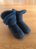 Ugg  Boots blau Größe 37 top Zustand Hessen - Bad Homburg Vorschau