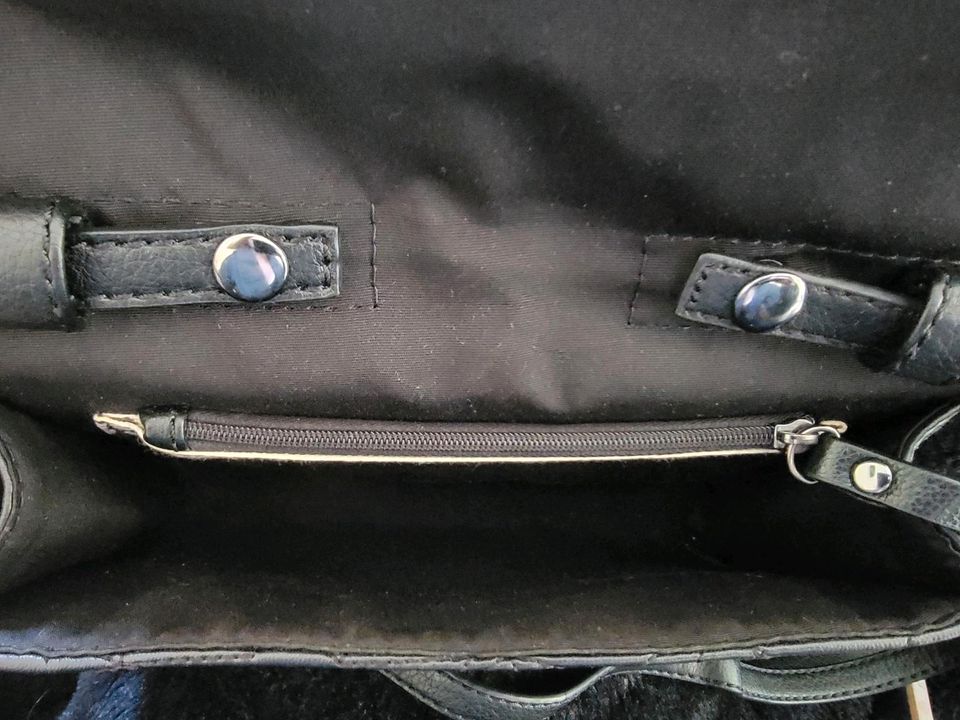 Handtasche Esprit schwarz in Hannover