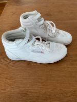 Turnschuhe Reebok weiß Größe 35 Baden-Württemberg - Ravensburg Vorschau