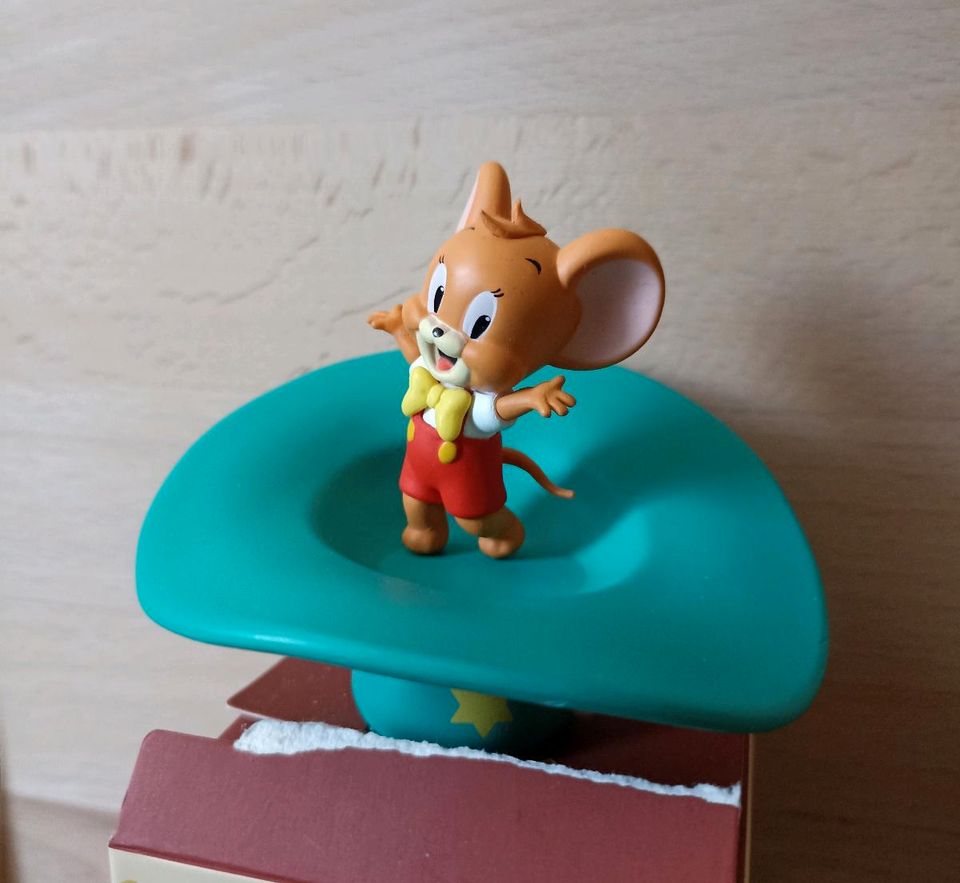 Tom und Jerry Circus Series Sammelfiguren in Berlin