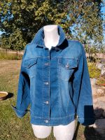 Klassische Jeans Jacke 42/44 Blau Brandenburg - Nauen Vorschau