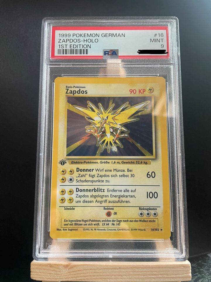 Zapdos Holo 1. Edition PSA 9 German 16/102 Pokemon in Stuttgart