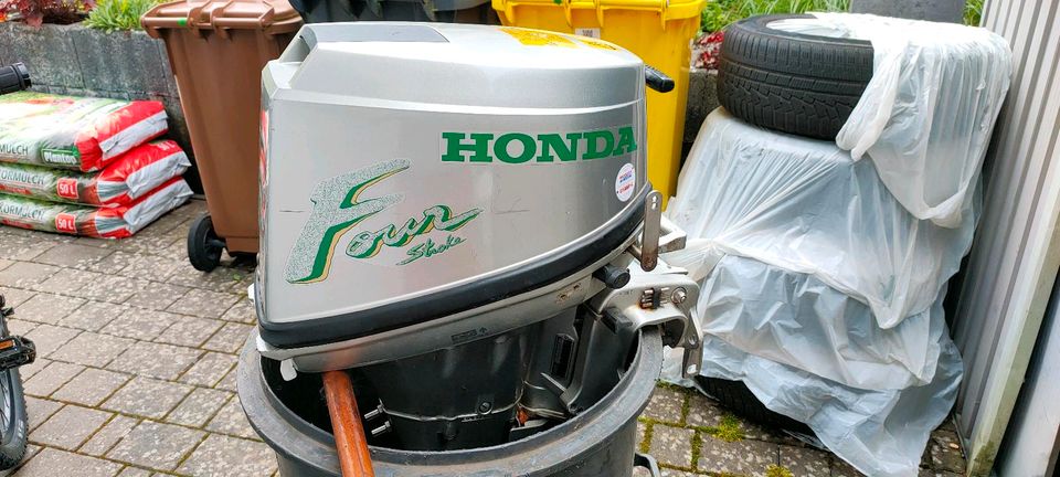 Außenbordmotor Honda in Kreuztal