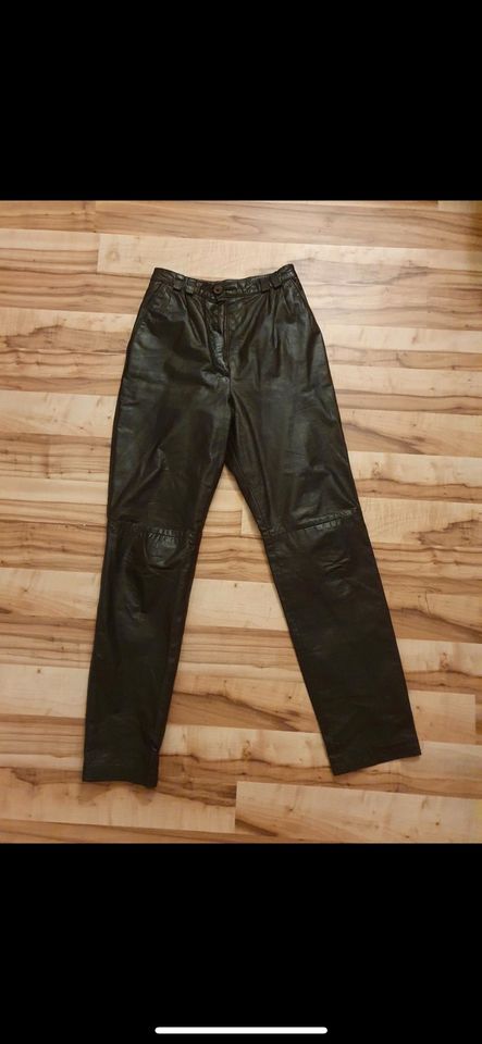 Miss Astor Lederhose Gr 34 Schwarz in Lampertheim