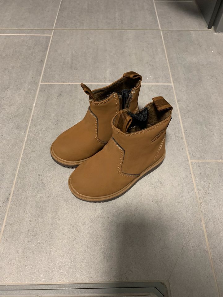 Wasserdichte gefütterte Boots Stiefel H&M, Gr. 24 - wie neu in Berlin