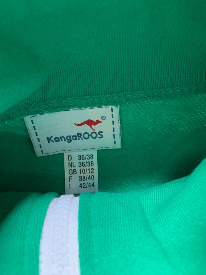 Kangaroos Jacke Mantel in Salzbergen